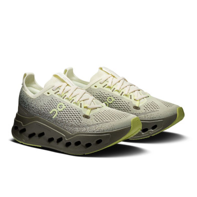 Zapatillas On Running Cloudsurfer Max mujer Seedling/ Olive amortiguación