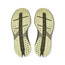 Zapatillas On Running Cloudsurfer Max mujer Seedling/ Olive almohadillas de goma en la suela