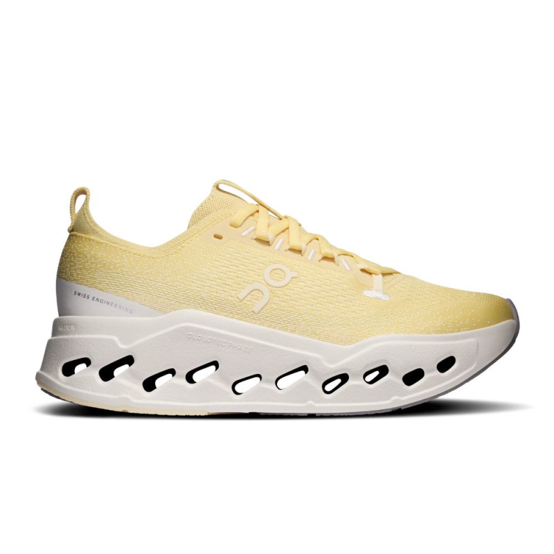 Zapatillas On Running Cloudsurfer max Mujer Dijon/ Ivory
