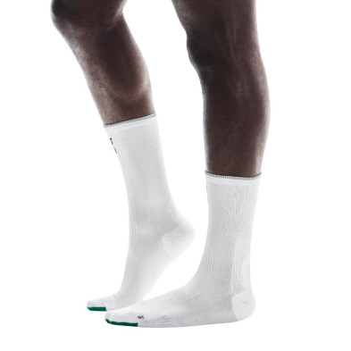 Calcetines On Running Elite Run Sock High White/ Ivory comodidad y sujecion