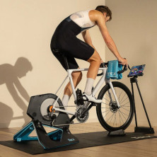 Rodillo Tacx NEO 2T con Zwift COG & CLICK