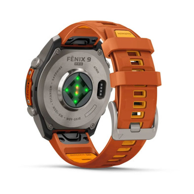 Reloj Multideporte Garmin Fenix 9 Pro inReach Titanio 47 mm correa silicona Naranja DINÁMICA DE CARRERA CON SENSOR DE MUÑECA