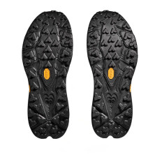 Zapatillas Hoka Speedgoat 7 Hombre Black/ Outer Orbit tacos de 5 mm tracción que se adhiere a la roca