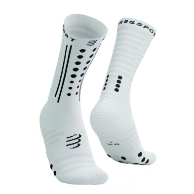 Calcetines Compressport Aero socks 2.0 blanco y negro