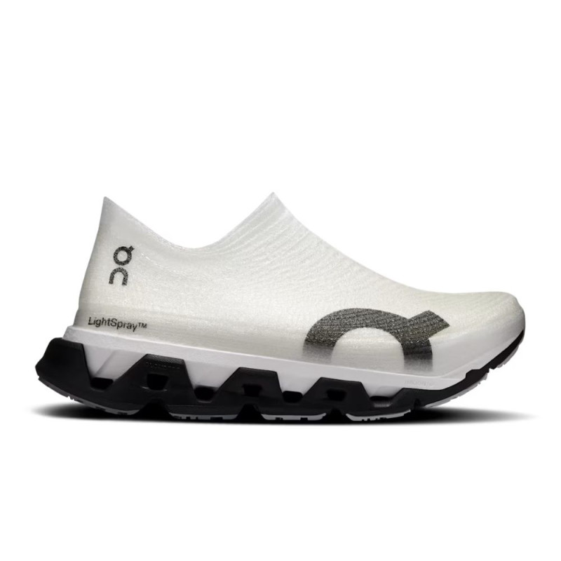 Zapatillas On Running LightSpray Cloudmonster 3 Hyper unisex Black Apollo