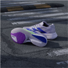 Zapatillas Adidas Adizero Boston 13 Mujer Purple Tint Solar Purple Green Spark más ligera y dinámica