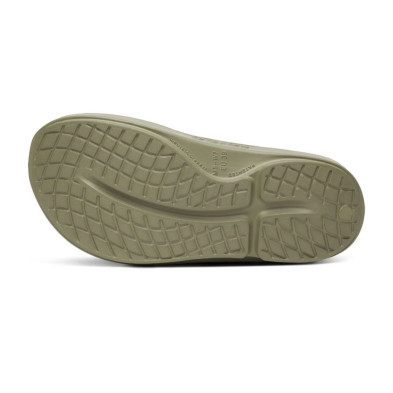 Sandalias Oofos Recovery Ooriginal Foliage recuperación y confort en cada paso