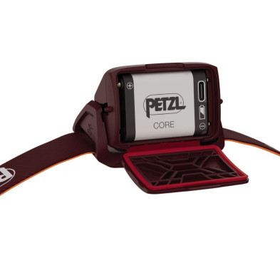 Linterna frontal Petzl Actik Core 625 lúmenes Red recargable