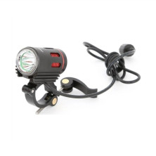 Luz delantera MSC con bateria externa de 10002200 lúmenes