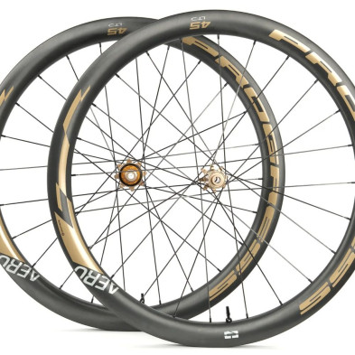Juego ruedas Progress Aero 45 LTD Disc Cubierta set
