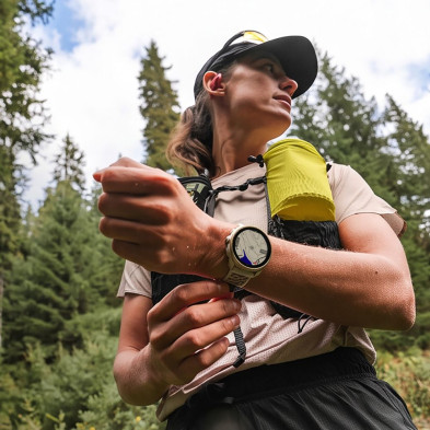 Reloj Deportivo GPS Suunto Race 3S Titanium Feather Gray para la practica de cualquier deporte