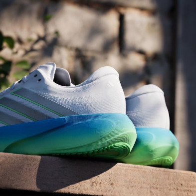 Zapatillas Adidas Supernova Rise 3 Hombre Cloud White/ Silver Metallic/ Semi Blue Burst nueva mediasuela Dreamstrike+